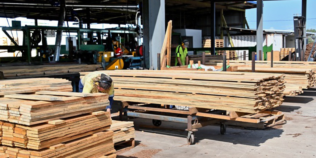 pallets mount isa